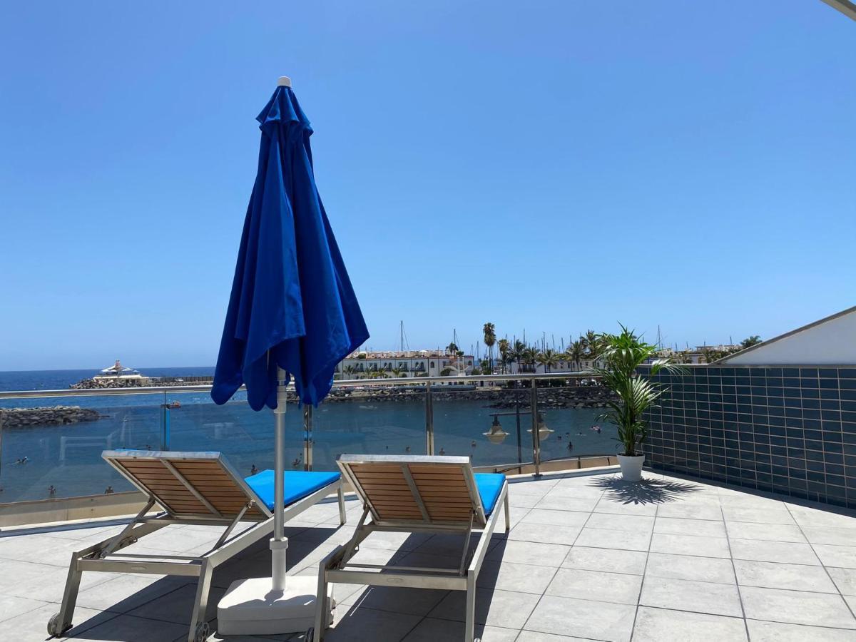 Billy'S Beachfront Apartment With Pool Access Puerto De Mogan Eksteriør billede