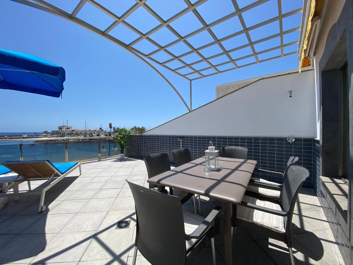 Billy'S Beachfront Apartment With Pool Access Puerto De Mogan Eksteriør billede